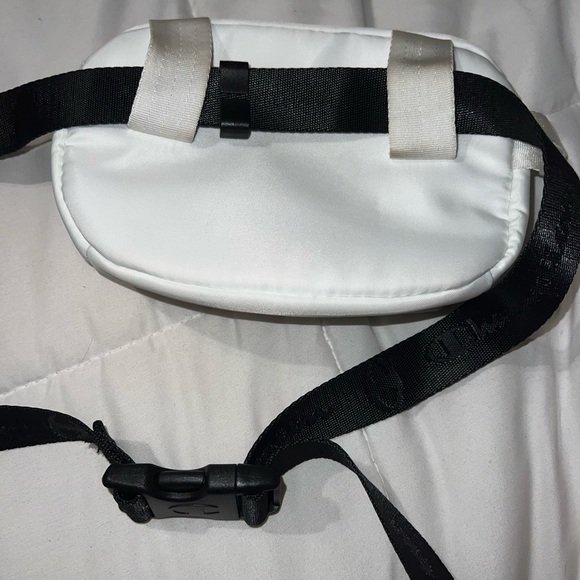 Champion cadet waist bag - Picture 4 of 4